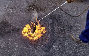 Husborne Crawley flat roofing repairs